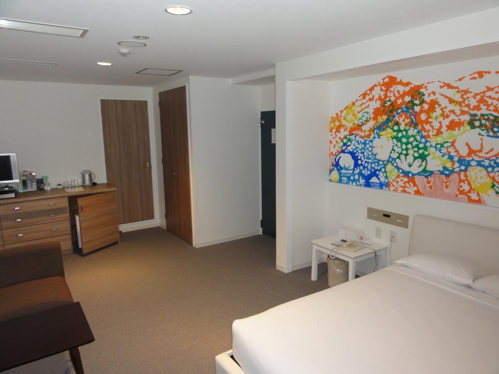 Art Hotel Color Aomori Eksteriør billede